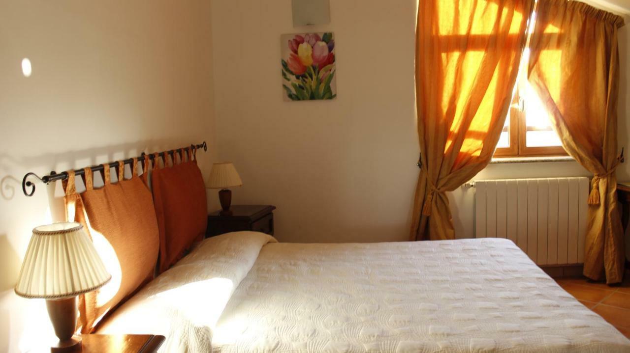 Residence Hotel La Commenda Montefiascone Exterior photo